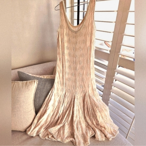 no brand Dresses & Skirts - Vintage baby pink Sequin and pearl Maxi dress with gorgeous Mermaid bottom
